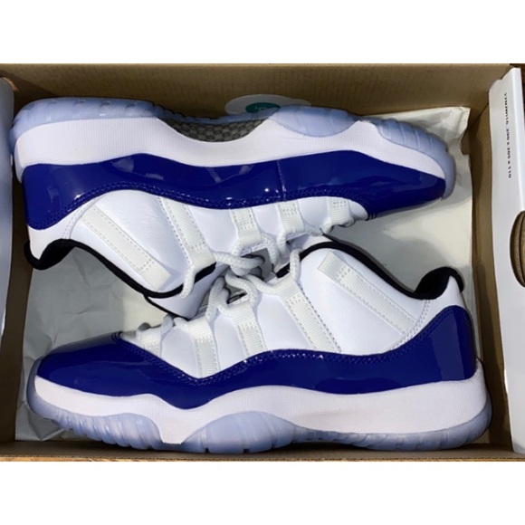 Jordan Shoes - BRAND NEW JORDAN 11 LOW CONCORD SKETCH